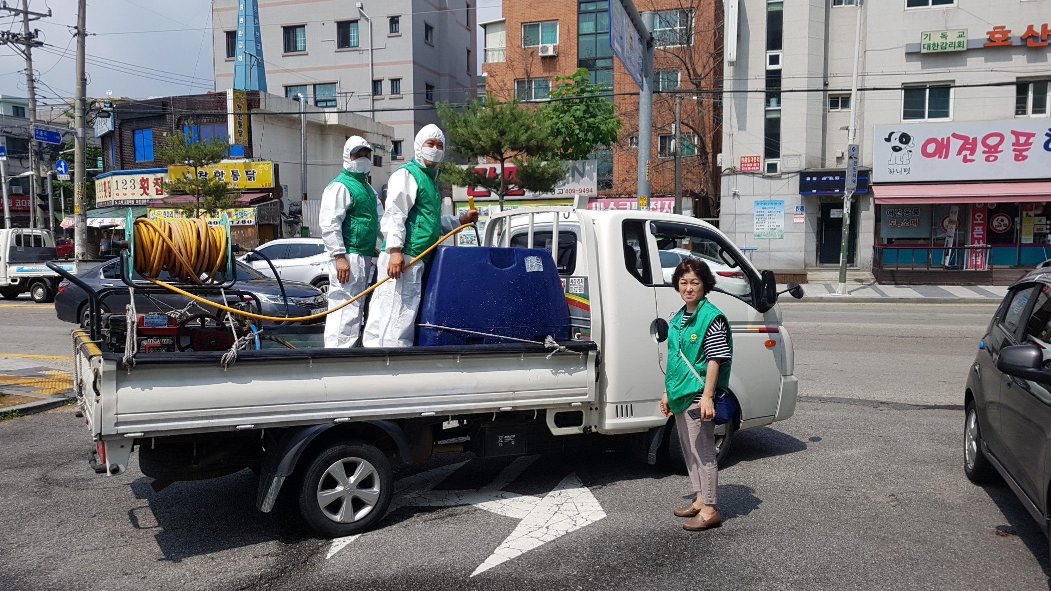 일동 새마을 남녀 협의회, 장마철 대비 방역봉사 실천