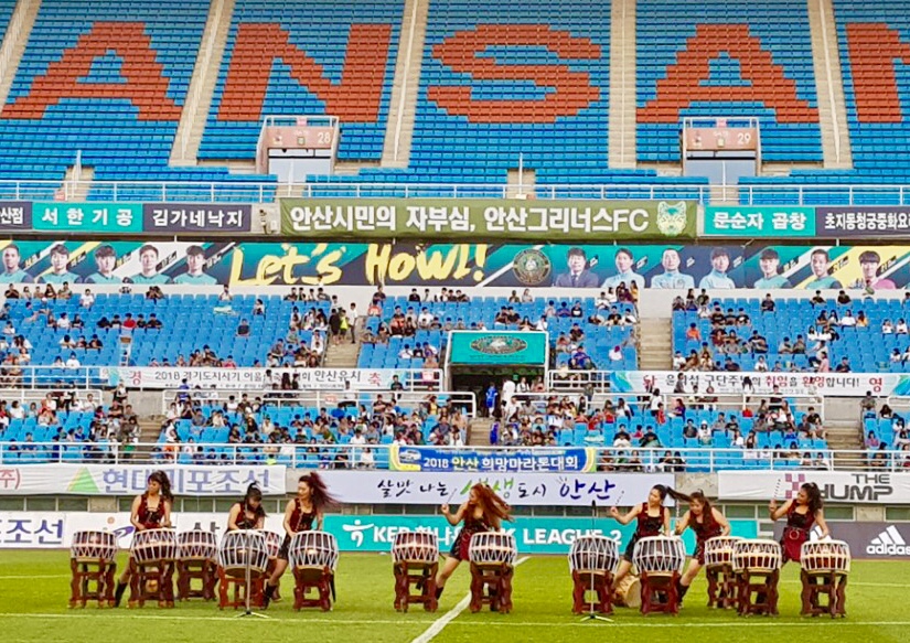 원곡동 난타동아리‘울림’와스타디움에서 신명나는 공연 펼쳐